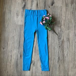 Fabletics | High-Waisted Mesh Leggings